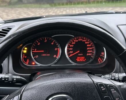 Чорний Мазда 6, об'ємом двигуна 2 л та пробігом 320 тис. км за 2000 $, фото 6 на Automoto.ua