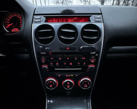 Черный Мазда 6, объемом двигателя 2 л и пробегом 140 тыс. км за 5200 $, фото 14 на Automoto.ua