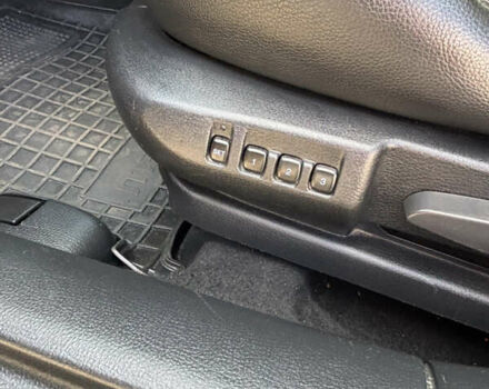 Черный Мазда 6, объемом двигателя 2.3 л и пробегом 202 тыс. км за 5250 $, фото 17 на Automoto.ua