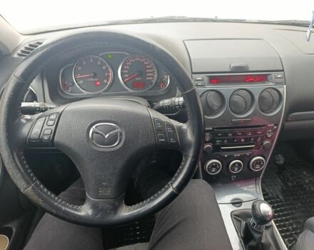 Черный Мазда 6, объемом двигателя 2.3 л и пробегом 350 тыс. км за 2500 $, фото 6 на Automoto.ua