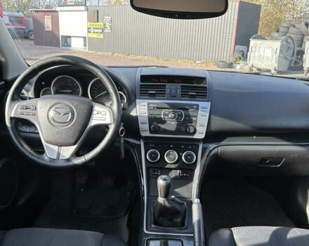 Чорний Мазда 6, об'ємом двигуна 2 л та пробігом 286 тис. км за 5950 $, фото 12 на Automoto.ua
