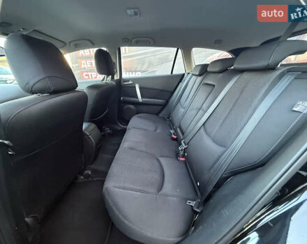 Черный Мазда 6, объемом двигателя 2 л и пробегом 331 тыс. км за 5800 $, фото 12 на Automoto.ua