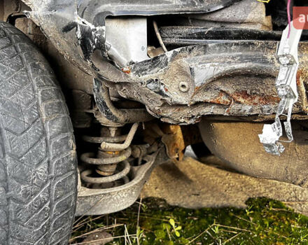 Черный Мазда 6, объемом двигателя 2 л и пробегом 230 тыс. км за 2840 $, фото 2 на Automoto.ua