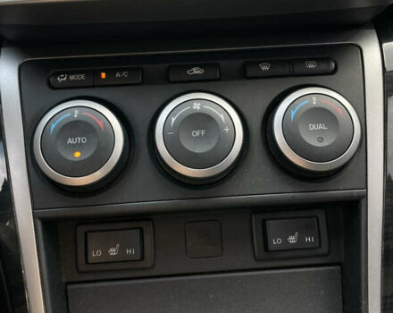 Чорний Мазда 6, об'ємом двигуна 2 л та пробігом 216 тис. км за 6646 $, фото 16 на Automoto.ua