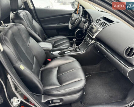 Чорний Мазда 6, об'ємом двигуна 1.8 л та пробігом 220 тис. км за 8200 $, фото 16 на Automoto.ua