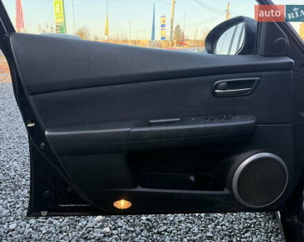 Черный Мазда 6, объемом двигателя 2 л и пробегом 331 тыс. км за 5800 $, фото 14 на Automoto.ua