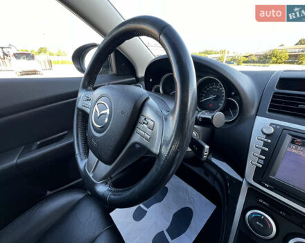 Чорний Мазда 6, об'ємом двигуна 1.8 л та пробігом 220 тис. км за 8500 $, фото 32 на Automoto.ua