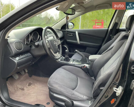 Черный Мазда 6, объемом двигателя 2 л и пробегом 343 тыс. км за 5600 $, фото 55 на Automoto.ua