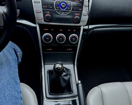 Черный Мазда 6, объемом двигателя 2 л и пробегом 235 тыс. км за 9200 $, фото 11 на Automoto.ua