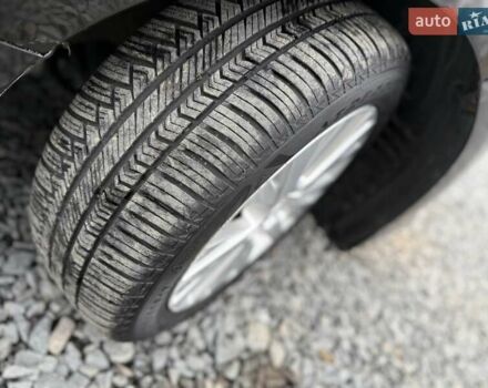 Черный Мазда 6, объемом двигателя 2.2 л и пробегом 250 тыс. км за 6150 $, фото 13 на Automoto.ua