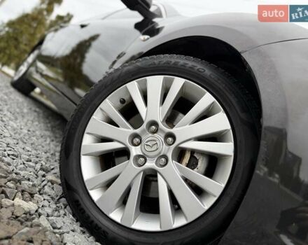 Черный Мазда 6, объемом двигателя 2.2 л и пробегом 250 тыс. км за 6150 $, фото 10 на Automoto.ua