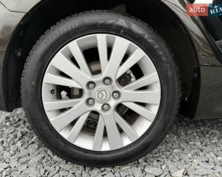 Черный Мазда 6, объемом двигателя 2.2 л и пробегом 250 тыс. км за 6150 $, фото 84 на Automoto.ua