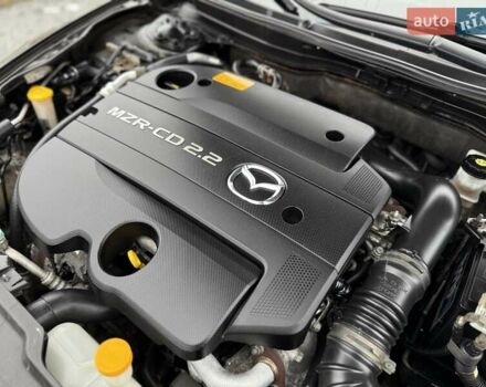 Черный Мазда 6, объемом двигателя 2.2 л и пробегом 250 тыс. км за 6150 $, фото 87 на Automoto.ua