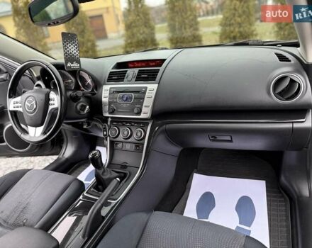 Черный Мазда 6, объемом двигателя 2.2 л и пробегом 250 тыс. км за 6150 $, фото 72 на Automoto.ua