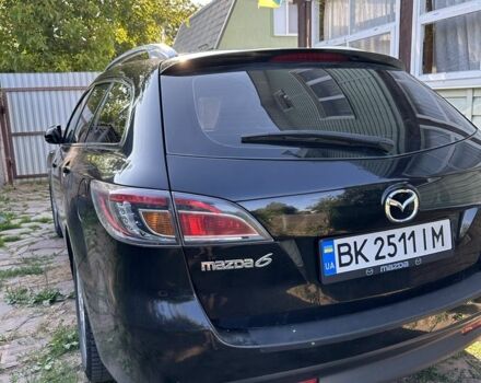 Черный Мазда 6, объемом двигателя 2.2 л и пробегом 304 тыс. км за 7500 $, фото 5 на Automoto.ua