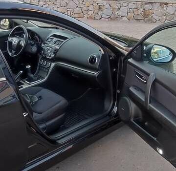 Черный Мазда 6, объемом двигателя 2.18 л и пробегом 307 тыс. км за 7350 $, фото 10 на Automoto.ua