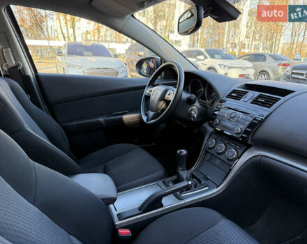 Чорний Мазда 6, об'ємом двигуна 2.18 л та пробігом 210 тис. км за 7500 $, фото 30 на Automoto.ua