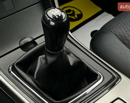 Чорний Мазда 6, об'ємом двигуна 1.8 л та пробігом 190 тис. км за 7800 $, фото 12 на Automoto.ua