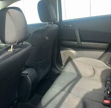 Черный Мазда 6, объемом двигателя 2.2 л и пробегом 241 тыс. км за 3800 $, фото 6 на Automoto.ua