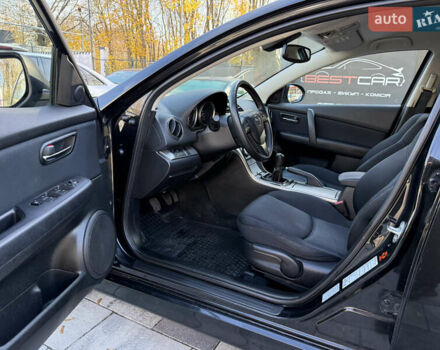 Чорний Мазда 6, об'ємом двигуна 2.18 л та пробігом 210 тис. км за 7500 $, фото 19 на Automoto.ua