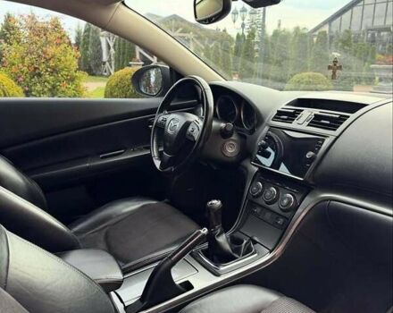 Черный Мазда 6, объемом двигателя 2.2 л и пробегом 320 тыс. км за 7600 $, фото 10 на Automoto.ua