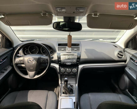 Черный Мазда 6, объемом двигателя 2.18 л и пробегом 258 тыс. км за 7700 $, фото 9 на Automoto.ua