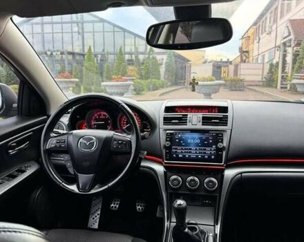 Черный Мазда 6, объемом двигателя 2.2 л и пробегом 320 тыс. км за 7600 $, фото 9 на Automoto.ua