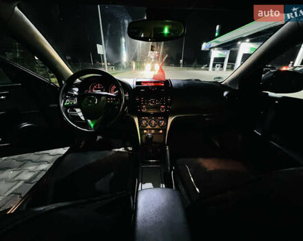 Черный Мазда 6, объемом двигателя 2.18 л и пробегом 237 тыс. км за 6700 $, фото 8 на Automoto.ua