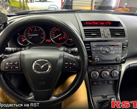 Чорний Мазда 6, об'ємом двигуна 2.2 л та пробігом 273 тис. км за 7600 $, фото 6 на Automoto.ua