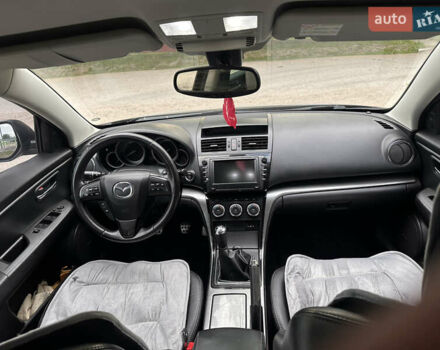 Черный Мазда 6, объемом двигателя 2.18 л и пробегом 321 тыс. км за 6400 $, фото 23 на Automoto.ua