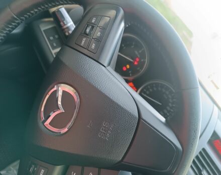 Чорний Мазда 6, об'ємом двигуна 2.2 л та пробігом 300 тис. км за 8200 $, фото 6 на Automoto.ua