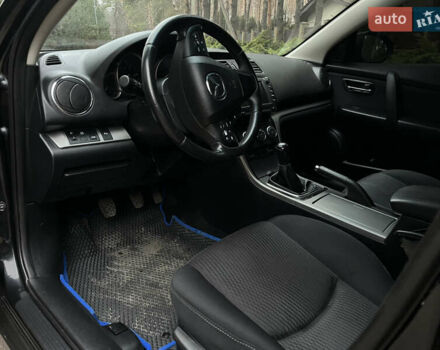 Черный Мазда 6, объемом двигателя 2.18 л и пробегом 234 тыс. км за 6850 $, фото 24 на Automoto.ua