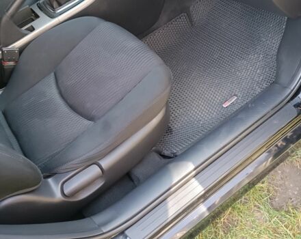 Чорний Мазда 6, об'ємом двигуна 2.2 л та пробігом 300 тис. км за 8200 $, фото 8 на Automoto.ua