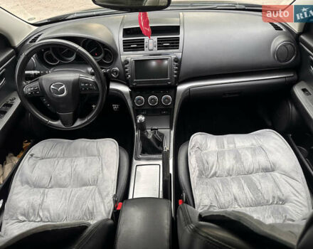 Черный Мазда 6, объемом двигателя 2.18 л и пробегом 321 тыс. км за 6400 $, фото 25 на Automoto.ua