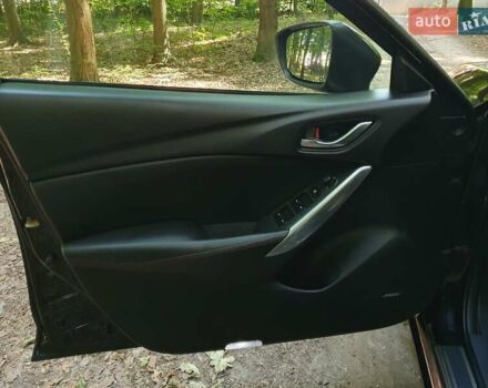 Черный Мазда 6, объемом двигателя 2.19 л и пробегом 291 тыс. км за 11800 $, фото 24 на Automoto.ua