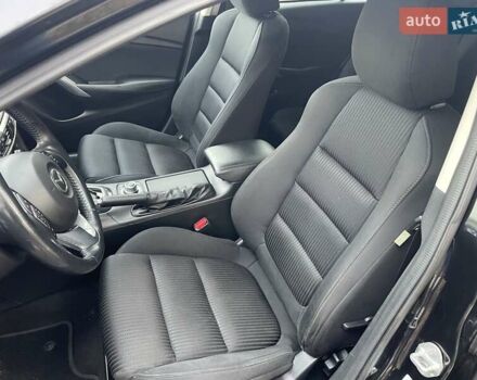 Черный Мазда 6, объемом двигателя 2.18 л и пробегом 240 тыс. км за 9500 $, фото 14 на Automoto.ua