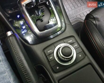 Черный Мазда 6, объемом двигателя 2.19 л и пробегом 291 тыс. км за 11800 $, фото 9 на Automoto.ua