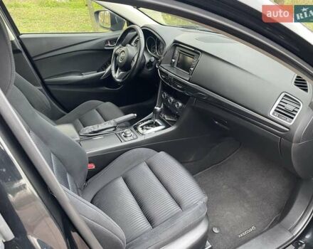 Черный Мазда 6, объемом двигателя 2.18 л и пробегом 240 тыс. км за 9500 $, фото 15 на Automoto.ua