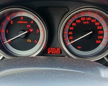 Черный Мазда 6, объемом двигателя 2.2 л и пробегом 239 тыс. км за 7000 $, фото 4 на Automoto.ua