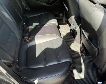 Черный Мазда 6, объемом двигателя 2.2 л и пробегом 272 тыс. км за 12500 $, фото 22 на Automoto.ua