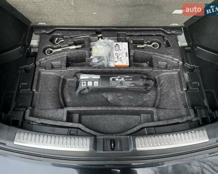 Черный Мазда 6, объемом двигателя 2.18 л и пробегом 175 тыс. км за 11000 $, фото 32 на Automoto.ua