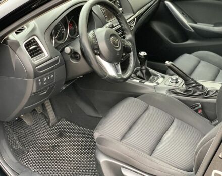 Черный Мазда 6, объемом двигателя 2.2 л и пробегом 259 тыс. км за 9700 $, фото 5 на Automoto.ua