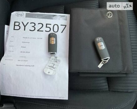 Черный Мазда 6, объемом двигателя 2.19 л и пробегом 147 тыс. км за 13500 $, фото 26 на Automoto.ua