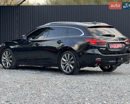 Черный Мазда 6, объемом двигателя 2.2 л и пробегом 178 тыс. км за 19450 $, фото 9 на Automoto.ua
