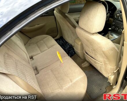 Чорний Мазда 6, об'ємом двигуна 1.8 л та пробігом 350 тис. км за 1450 $, фото 5 на Automoto.ua