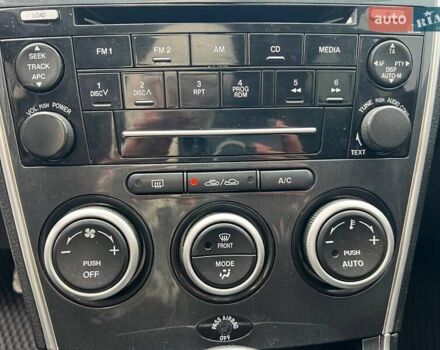 Чорний Мазда 6, об'ємом двигуна 2 л та пробігом 285 тис. км за 3240 $, фото 27 на Automoto.ua