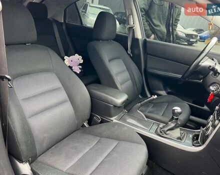 Чорний Мазда 6, об'ємом двигуна 2 л та пробігом 285 тис. км за 3240 $, фото 35 на Automoto.ua