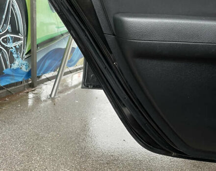 Черный Мазда 6, объемом двигателя 2 л и пробегом 274 тыс. км за 7200 $, фото 15 на Automoto.ua