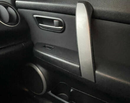 Черный Мазда 6, объемом двигателя 2 л и пробегом 274 тыс. км за 7200 $, фото 12 на Automoto.ua