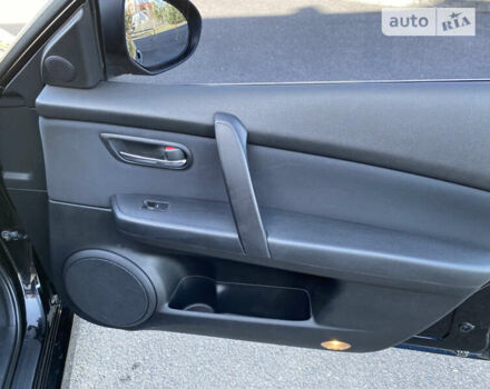 Черный Мазда 6, объемом двигателя 1.8 л и пробегом 184 тыс. км за 7100 $, фото 26 на Automoto.ua